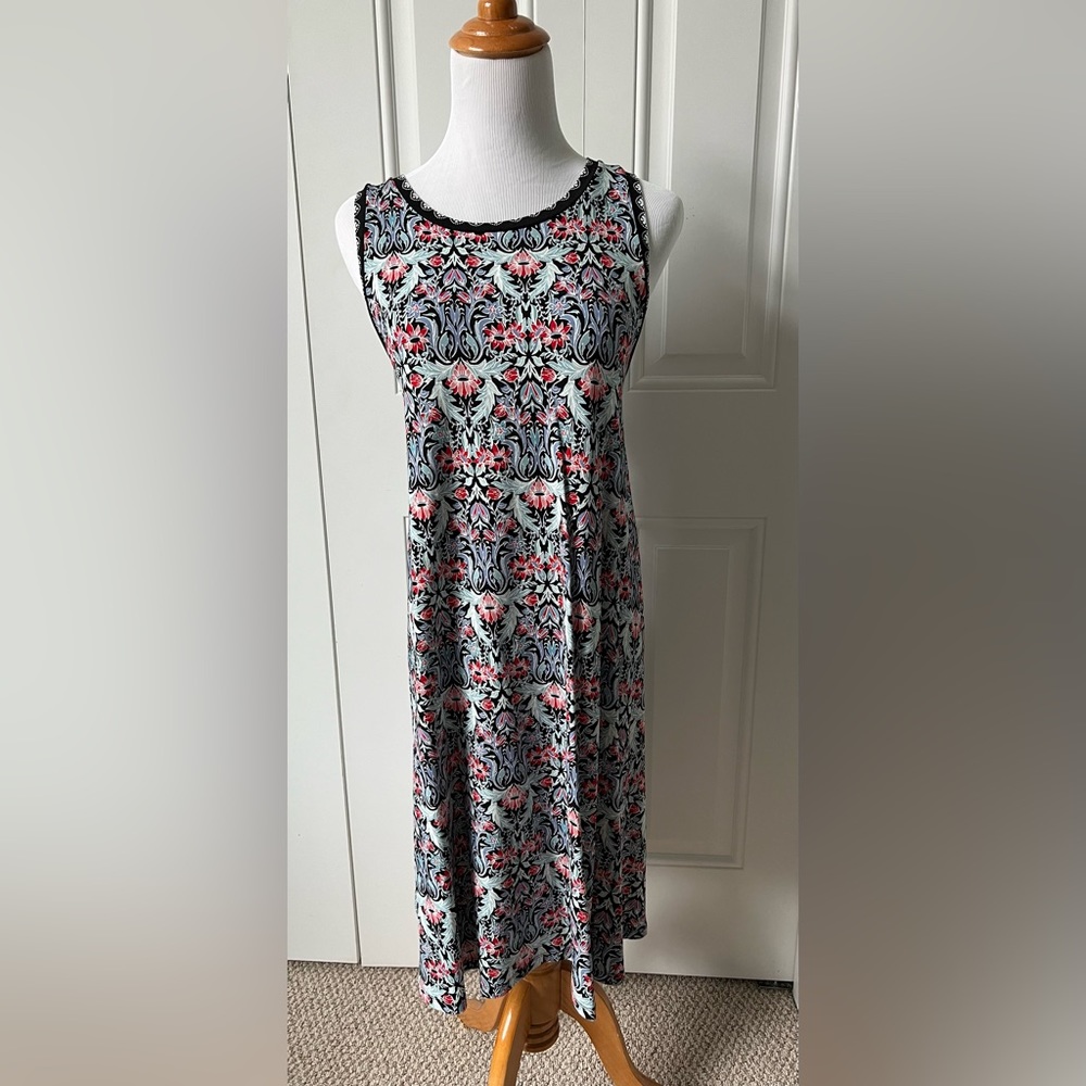 Loft sleeveless dress